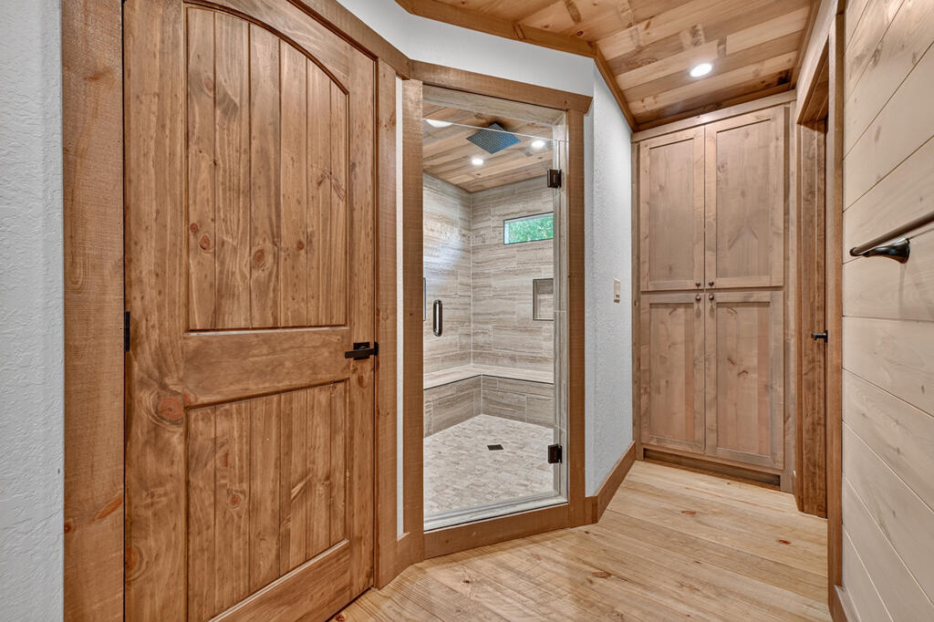 320 Amber Ridge Property Photo 35