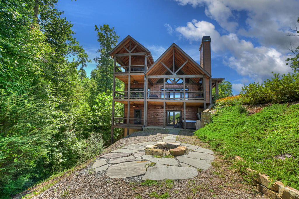 320 Amber Ridge Property Photo 49