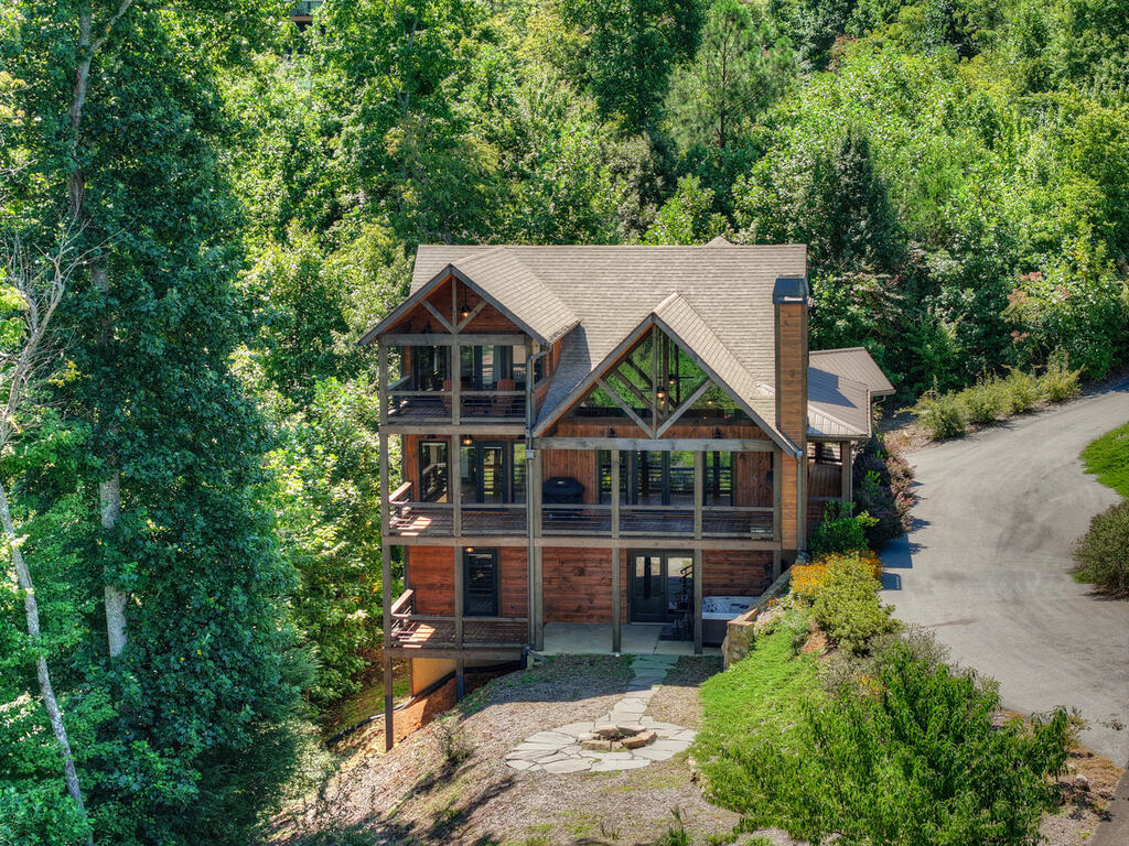 320 Amber Ridge Property Photo 56