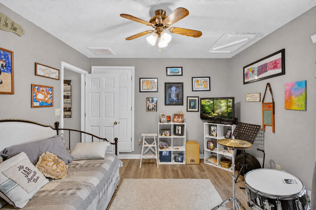 137 Noblet Drive Property Photo 19