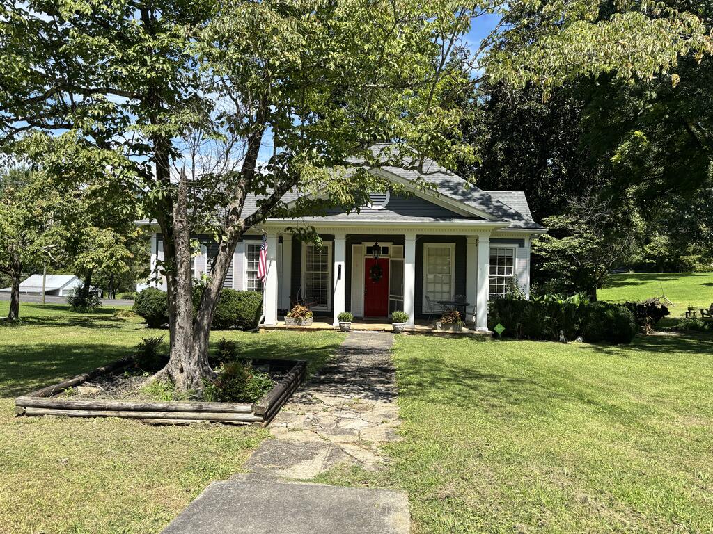 55 Aquone Road Property Photo 1