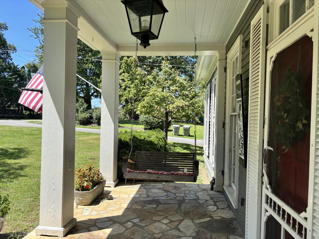 55 Aquone Road Property Photo 2