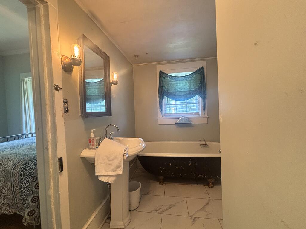 55 Aquone Road Property Photo 10