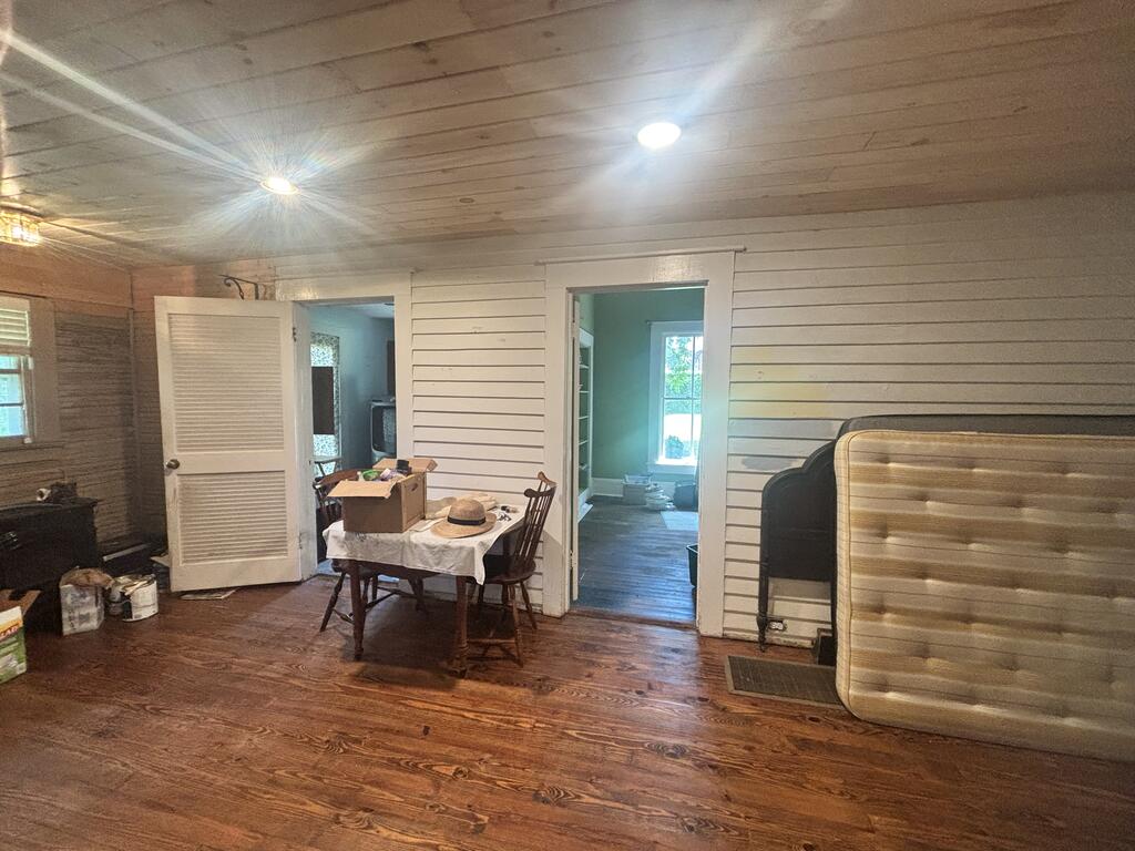 55 Aquone Road Property Photo 13