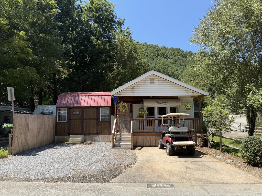4124 Riverbank Run Property Photo 1