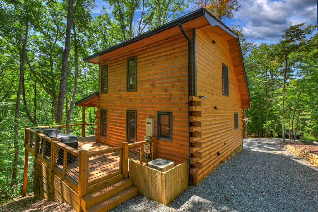 407 Arrowhead Pass Property Photo 43