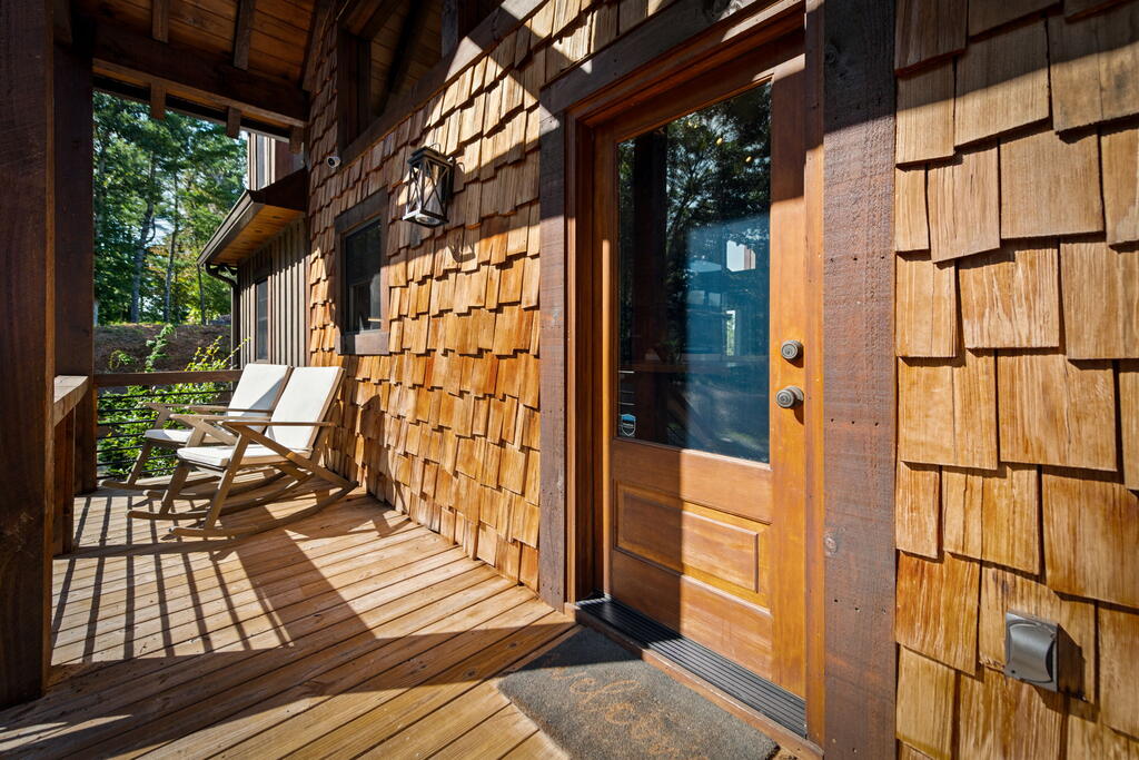 107 Fish Tale Cove Property Photo 11