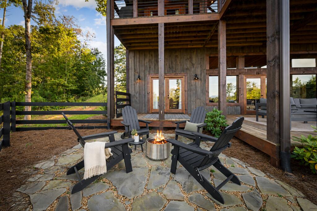 107 Fish Tale Cove Property Photo 55