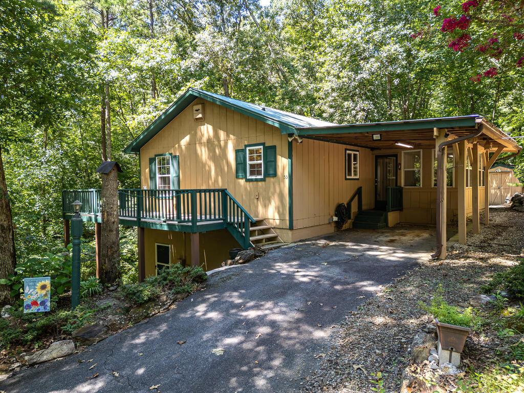 55 Laurel Springs Drive Property Photo 1