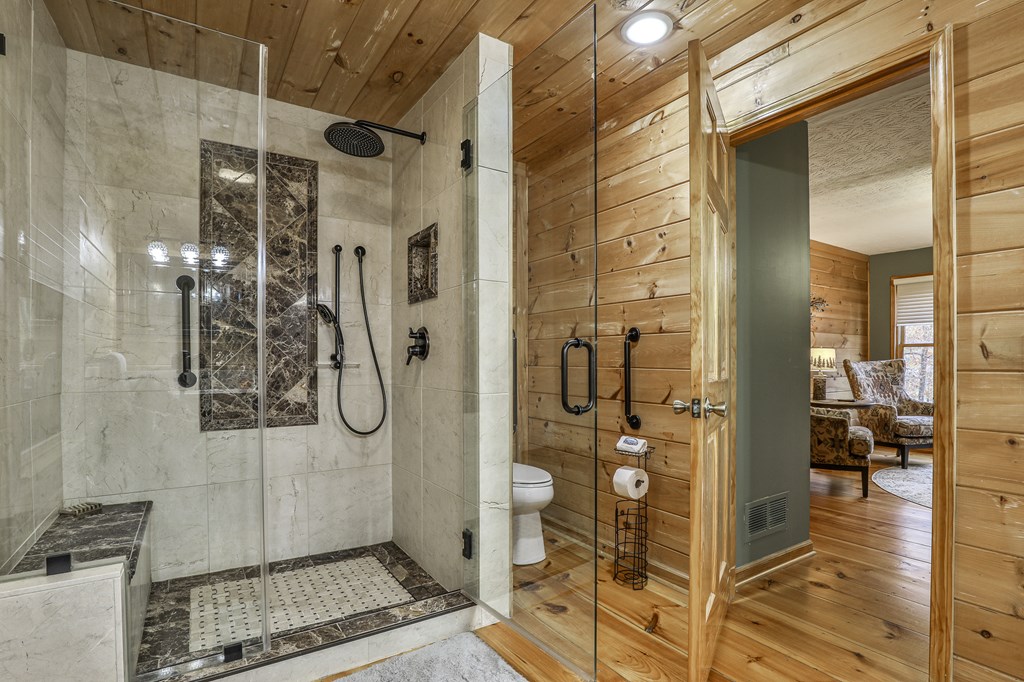 178 Novena Court Property Photo 30