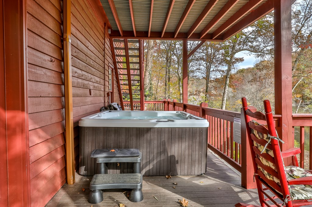 178 Novena Court Property Photo 62
