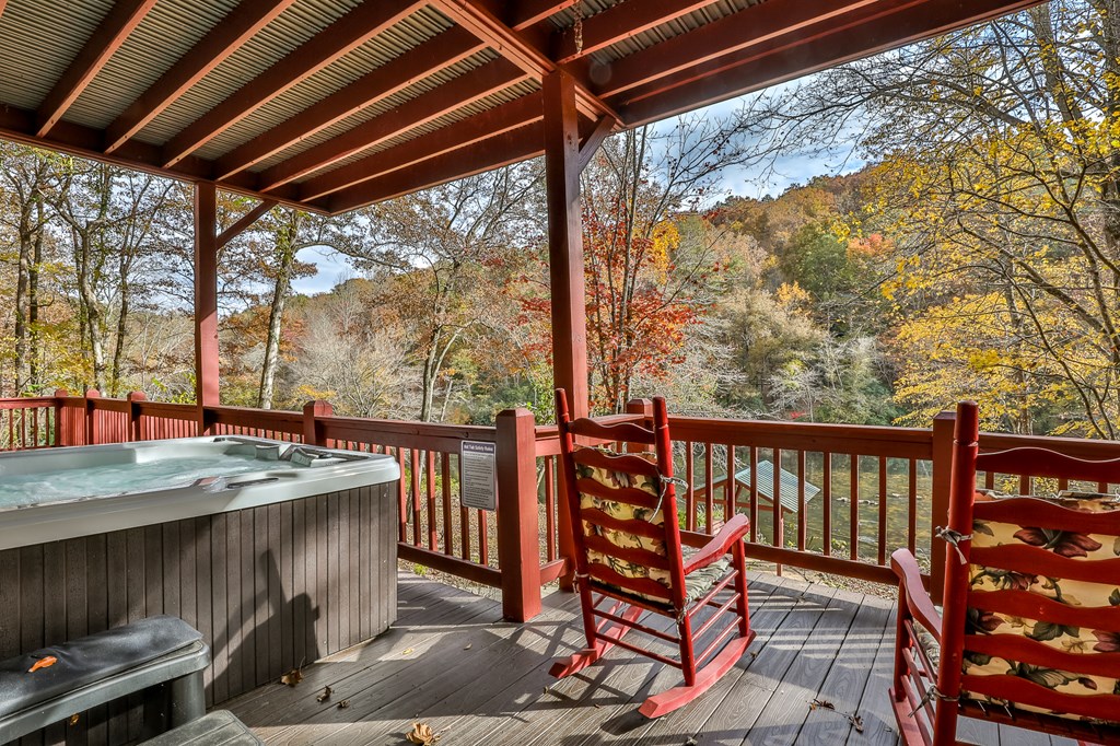 178 Novena Court Property Photo 63