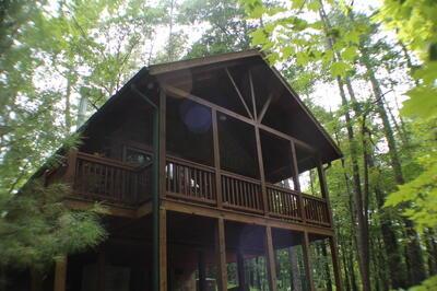 90 Pine Tree Drive Property Photo 1