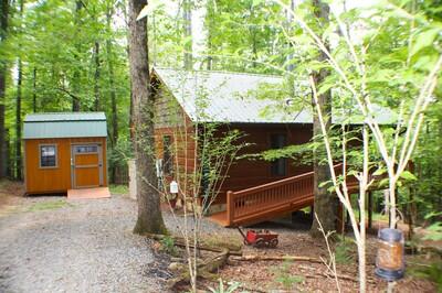 90 Pine Tree Drive Property Photo 4