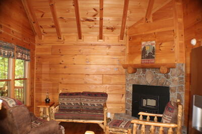90 Pine Tree Drive Property Photo 5
