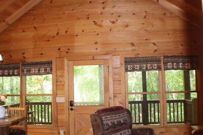 90 Pine Tree Drive Property Photo 9