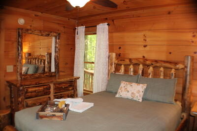 90 Pine Tree Drive Property Photo 11