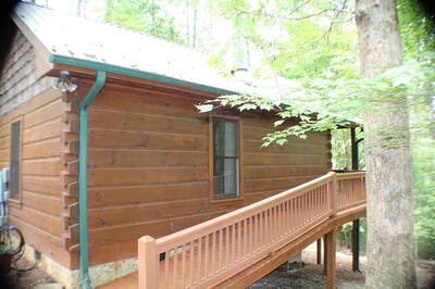 90 Pine Tree Drive Property Photo 24