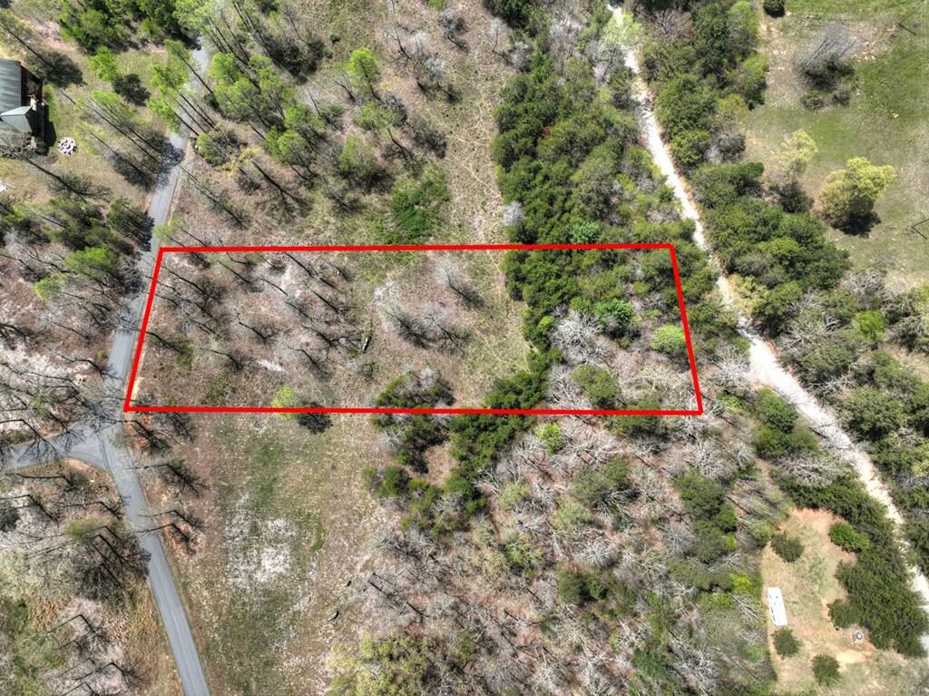 6 Arbor Creek Trail Property Photo 2