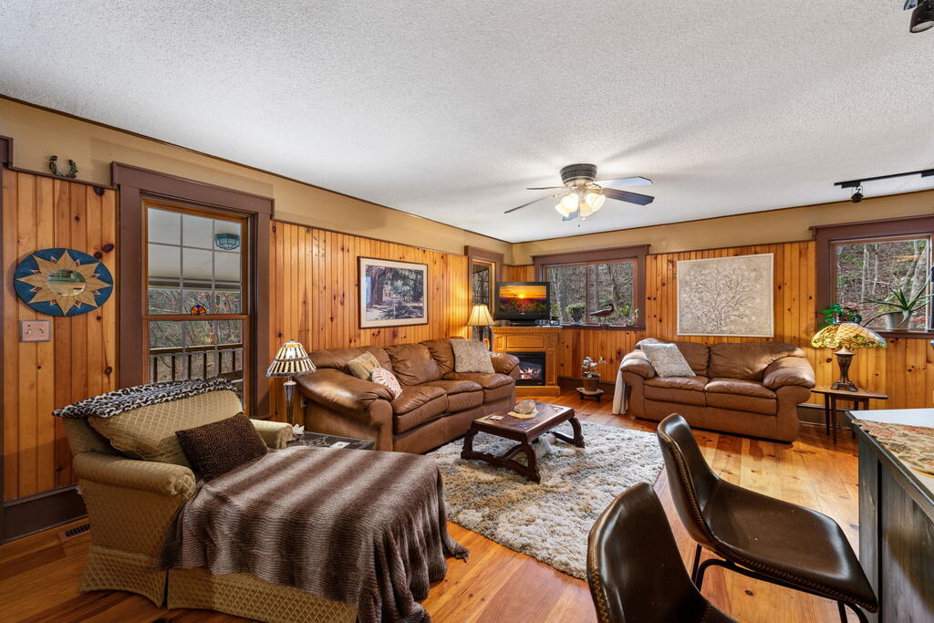 208 Bullen Gap Road Property Photo 6