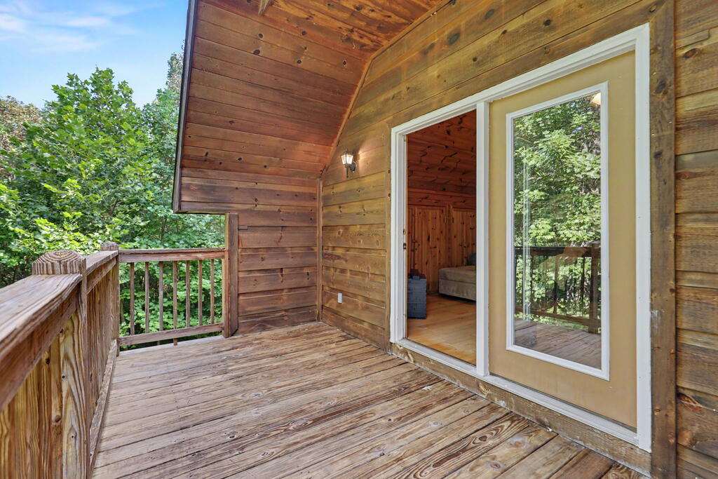 482 High Street Property Photo 23