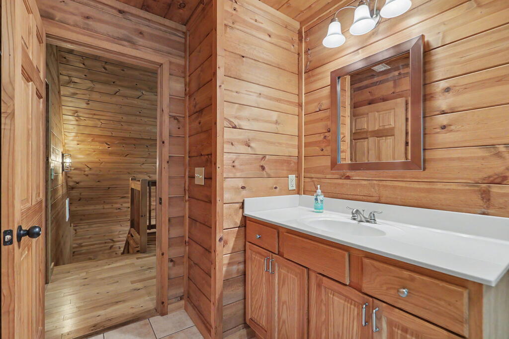 482 High Street Property Photo 29