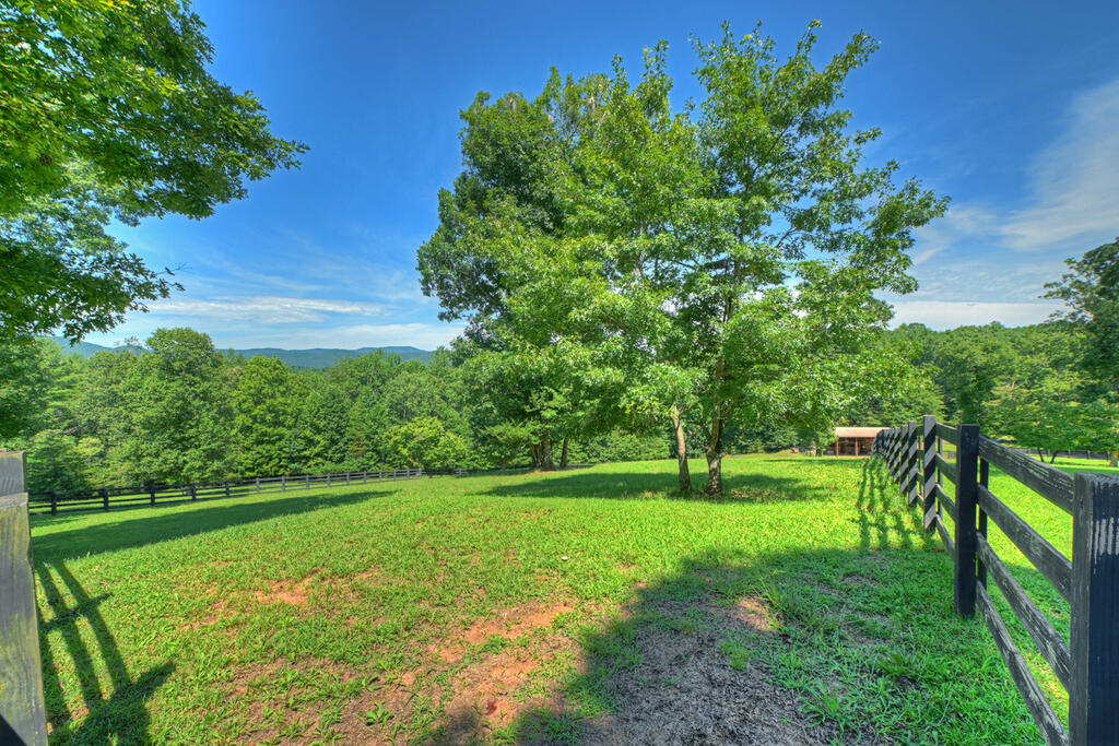 98 S Saddleback Trail Property Photo 44