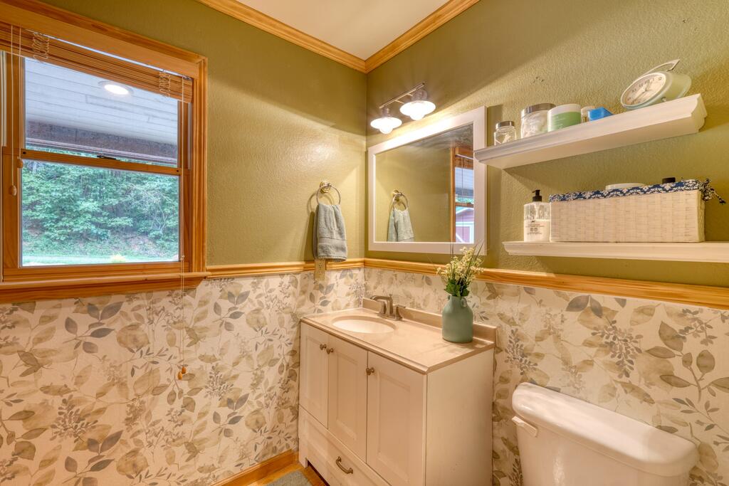43 Melton Dr. Property Photo 20