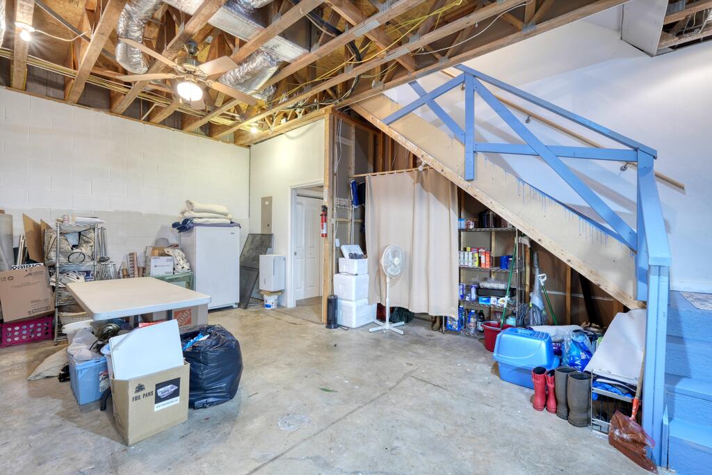 43 Melton Dr. Property Photo 31