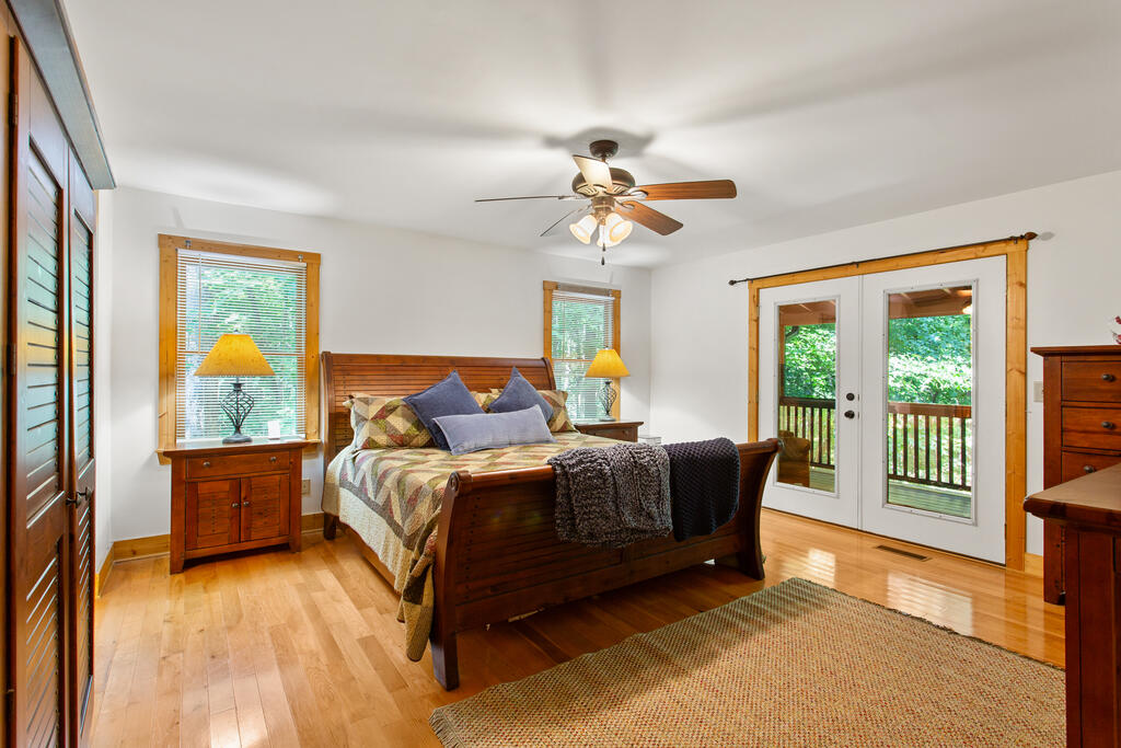 56 Robin Lake Drive Property Photo 16
