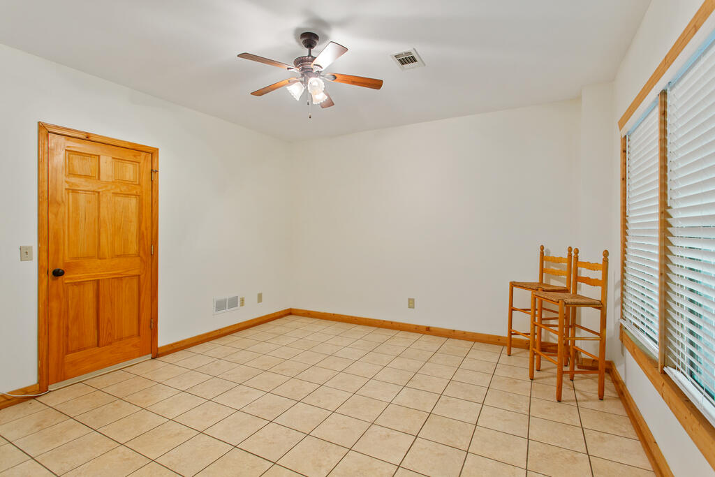 56 Robin Lake Drive Property Photo 38