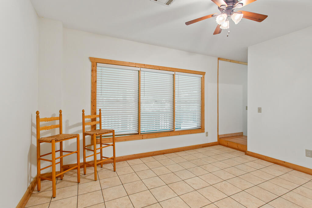 56 Robin Lake Drive Property Photo 39