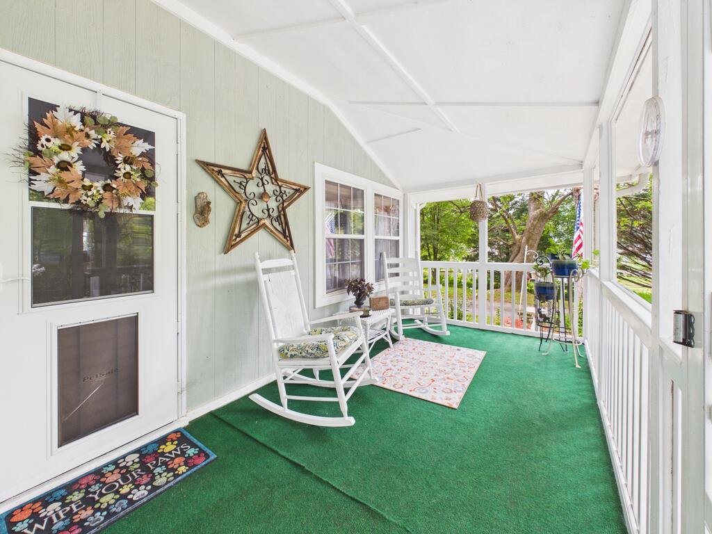 253 Truett Camp Road Property Photo 4