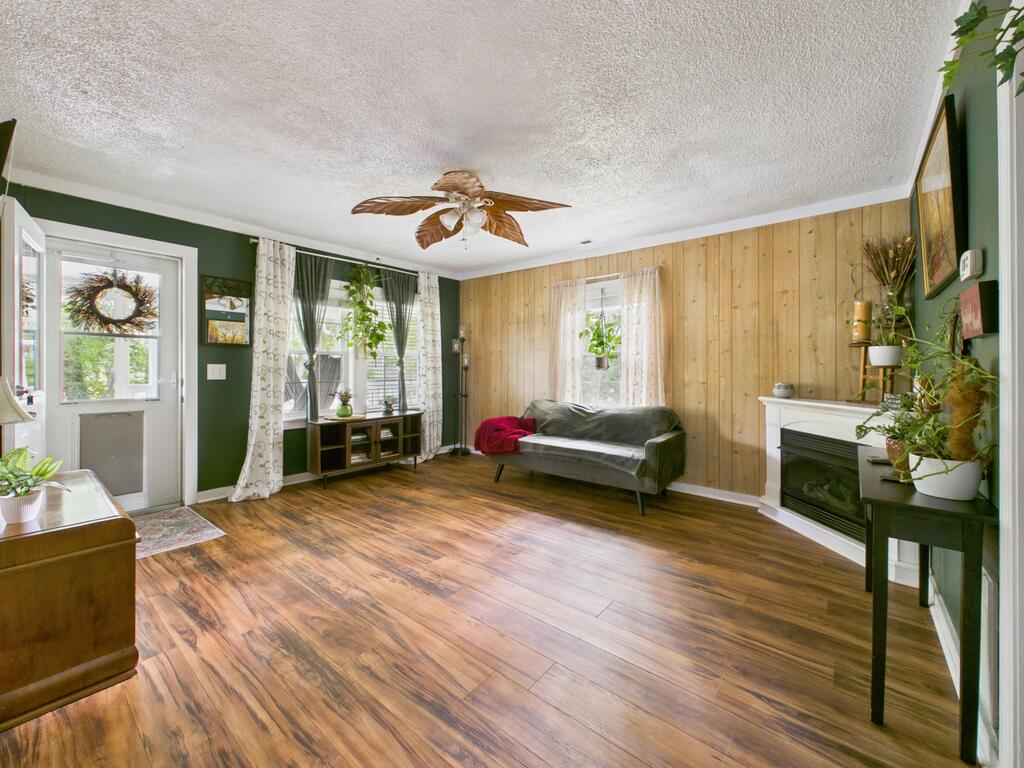 253 Truett Camp Road Property Photo 6