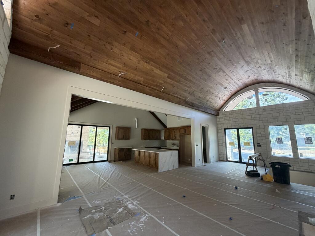 256 Fairview Drive Property Photo 5