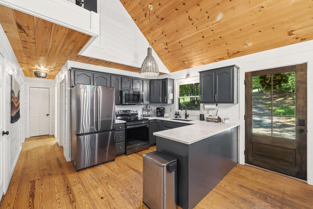 120 Brookhaven Trail Property Photo 15