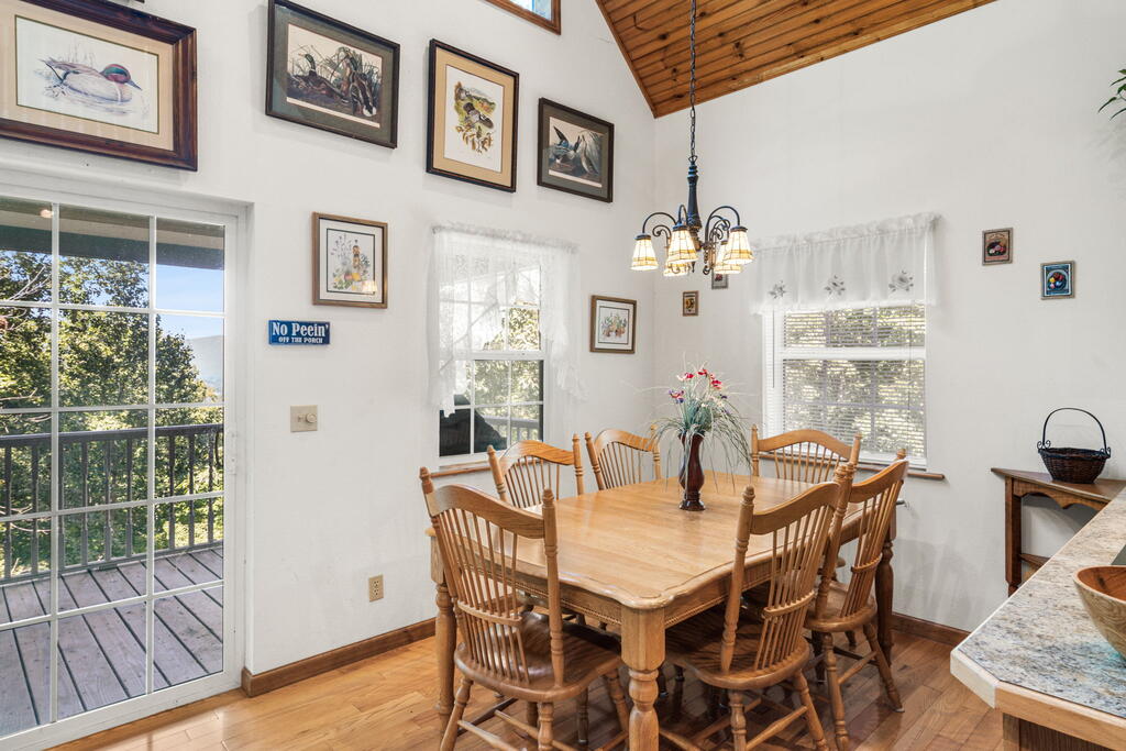 228 Longview Drive Property Photo 8