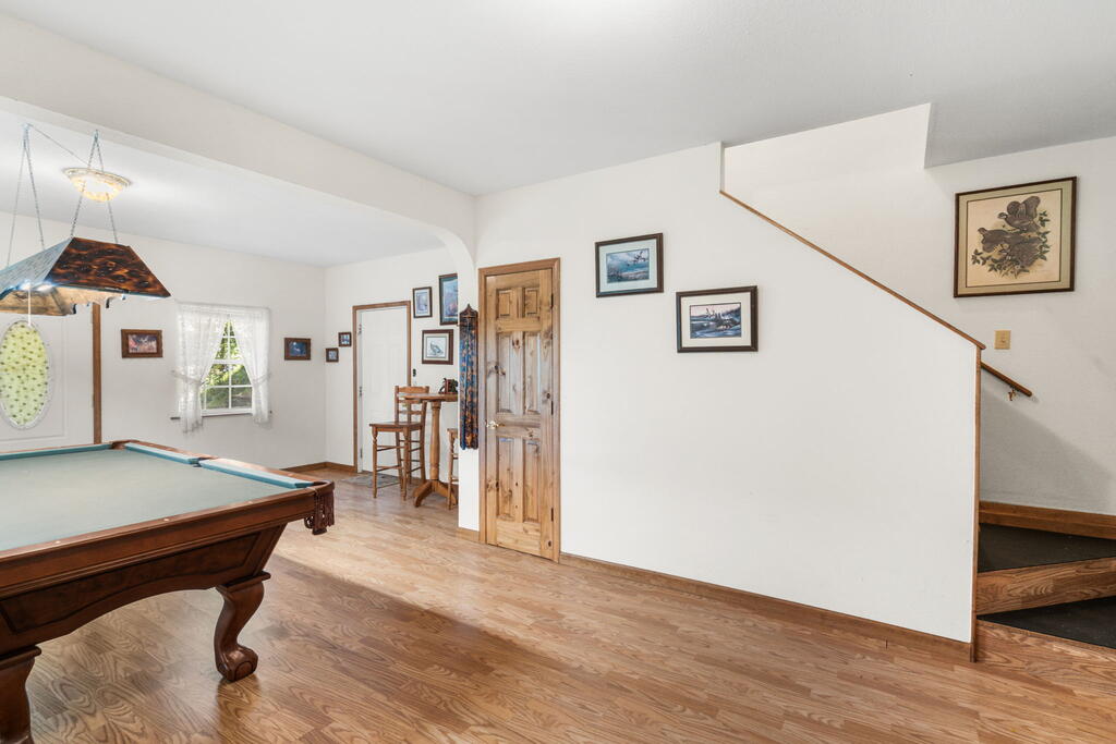 228 Longview Drive Property Photo 11