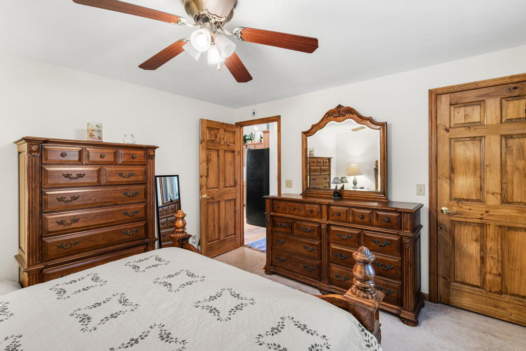 228 Longview Drive Property Photo 14
