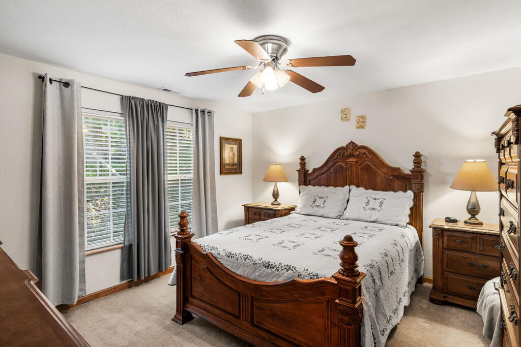 228 Longview Drive Property Photo 15