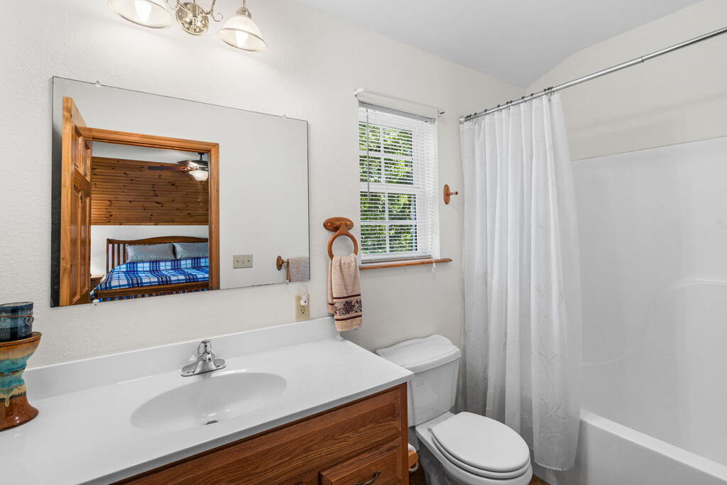 228 Longview Drive Property Photo 16