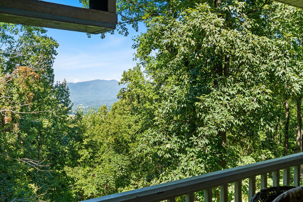 228 Longview Drive Property Photo 22