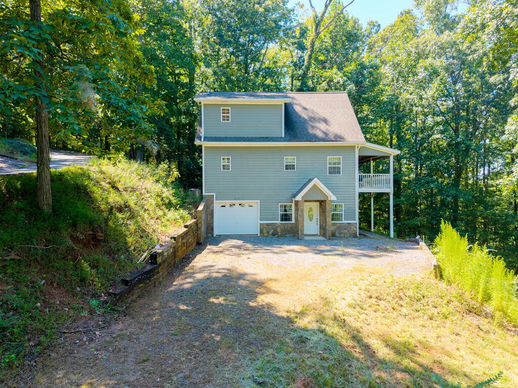 228 Longview Drive Property Photo 25