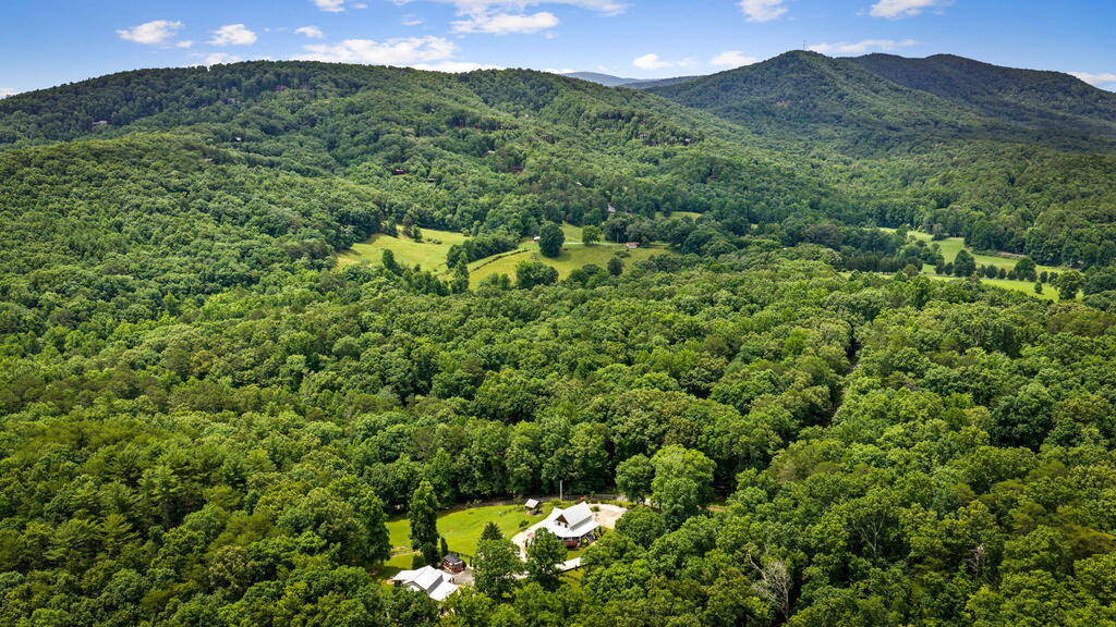 657 Campbell Camp Circle Property Photo 8