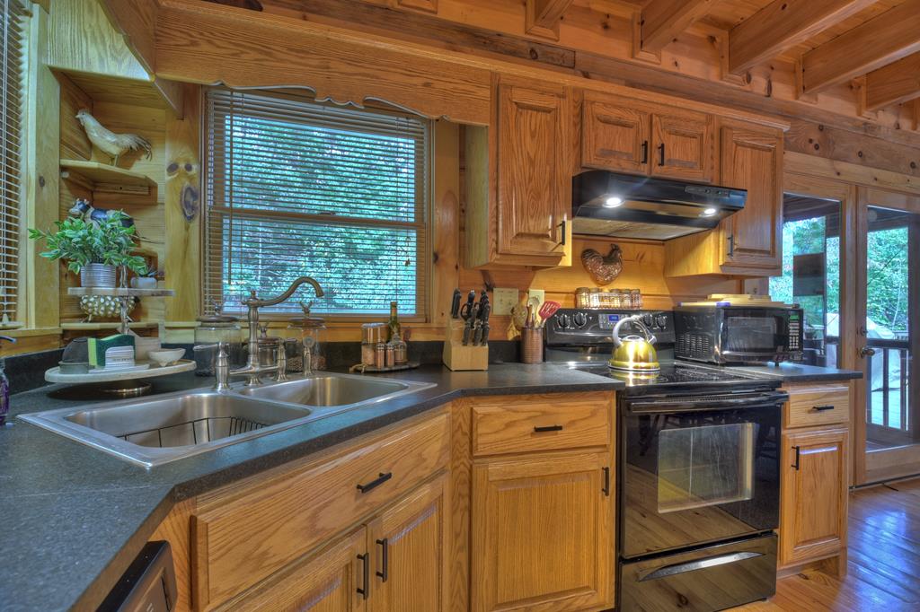 210 Indian Lake Road Property Photo 10