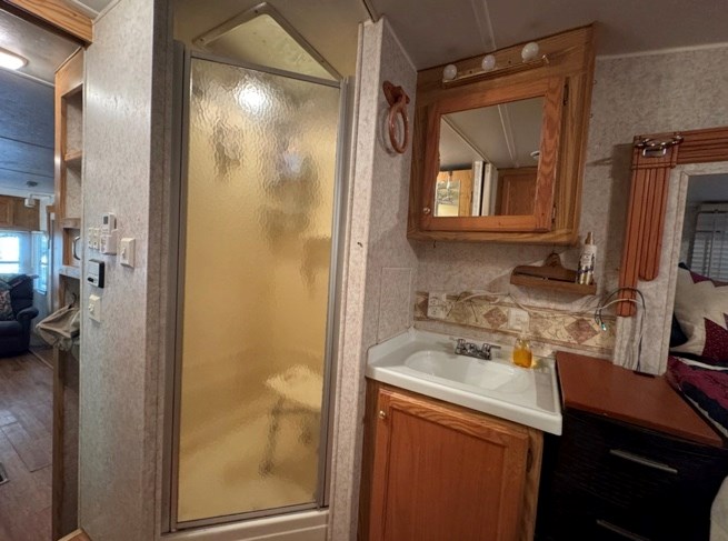93 2nd Street Property Photo 17