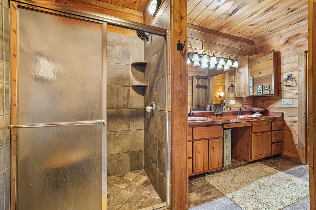 58 River Road Property Photo 29
