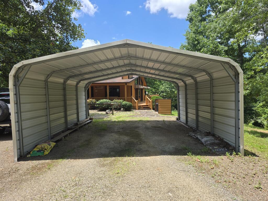 33 Fieldcrest Drive Property Photo 5