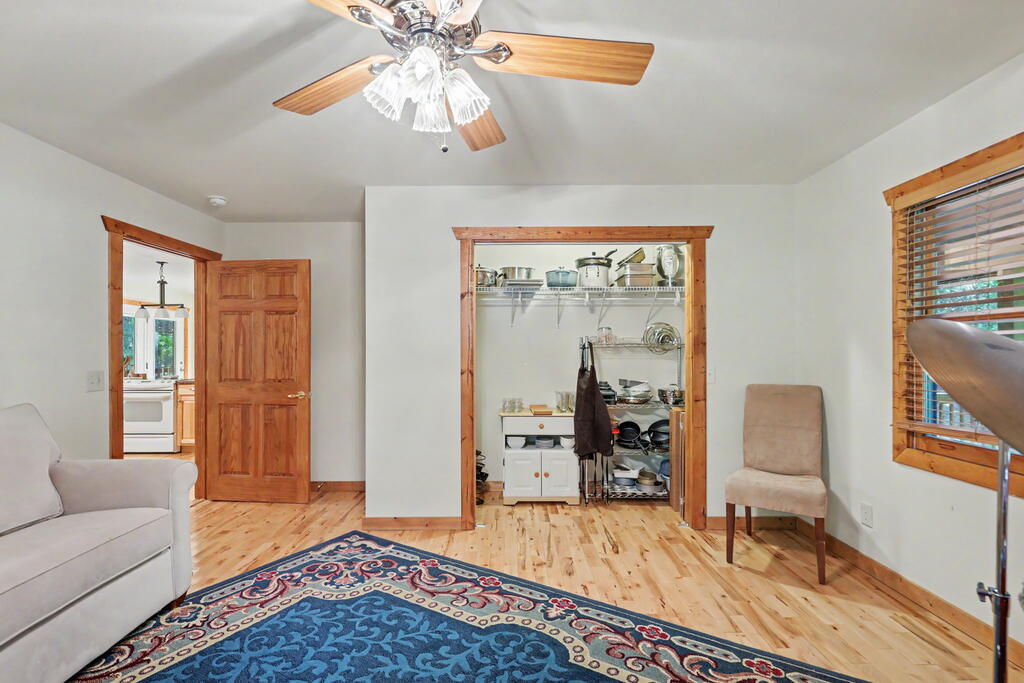 2824 Pat Colwell Road Property Photo 19