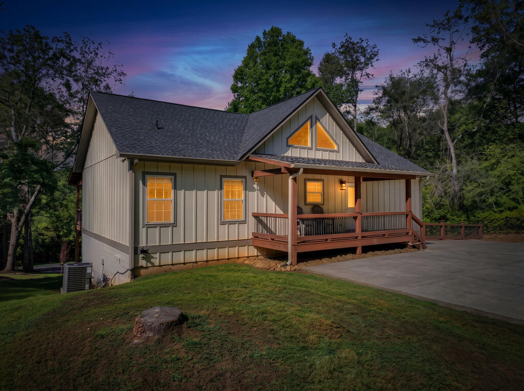 236 Ivy Drive Property Photo 4